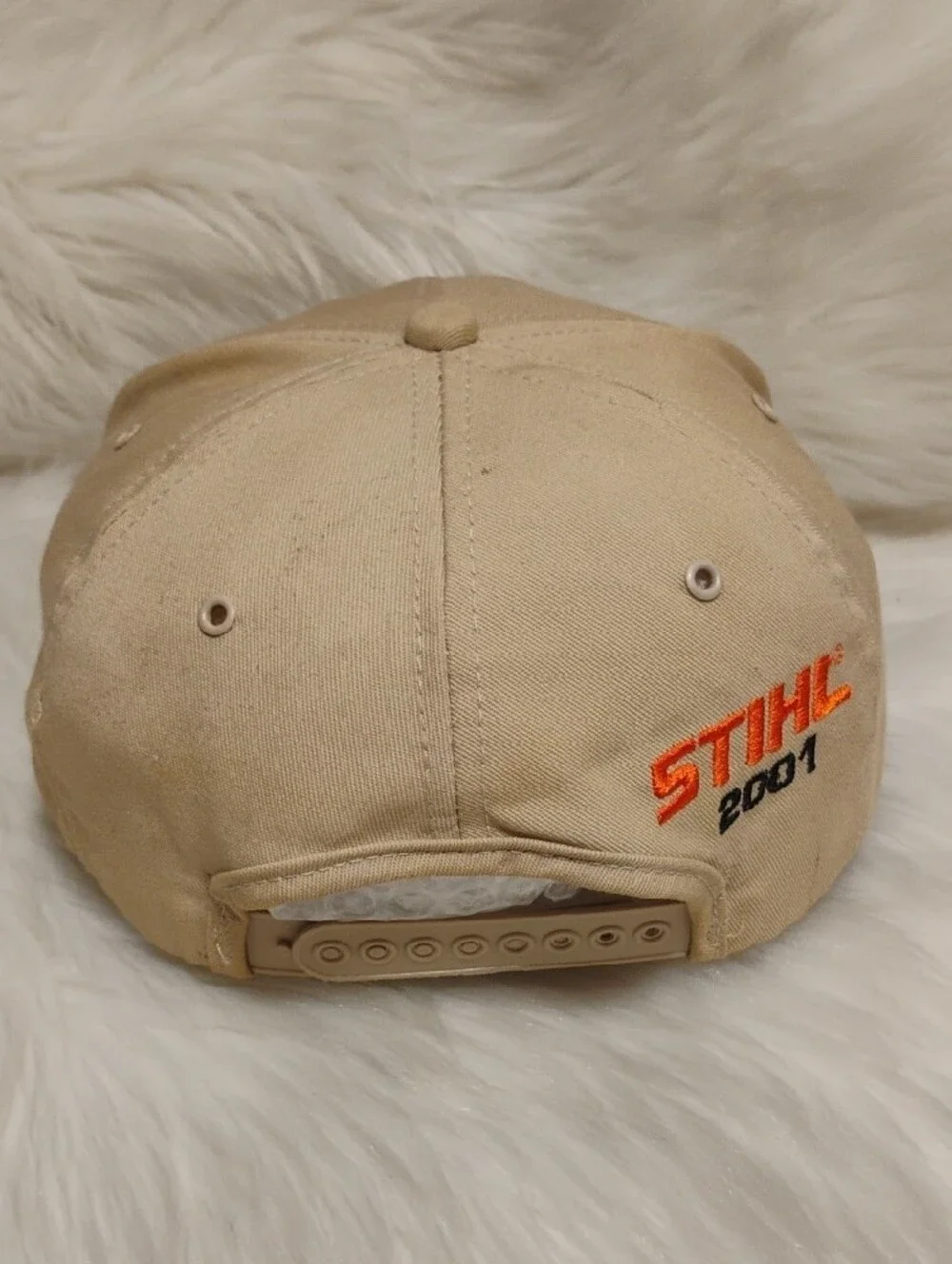 (C-75) STIHL 2001 Vintage Men's Beige Eagle Embroidered Cap